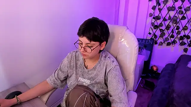 دردشة Nathaly_ds الجنسية المباشرة