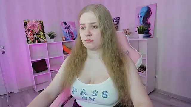 Megan_Violer Chat XXX in diretta