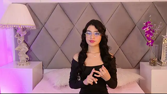 OliviaDiaz's Live XXX Chat