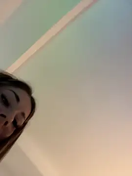 IsabellaEtthan 即時 XXX 聊天