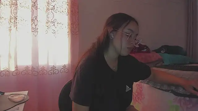 دردشة HARLEYNAPIER الجنسية المباشرة