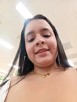 Julieth_hot-69 – Live XXX-chat