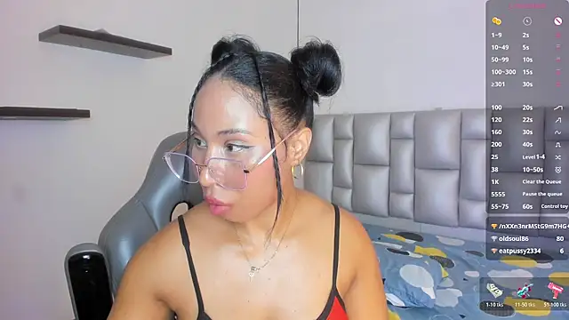 دردشة KarlieMoore الجنسية المباشرة