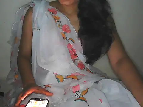 Webkamerová show Golu_Bhabhi