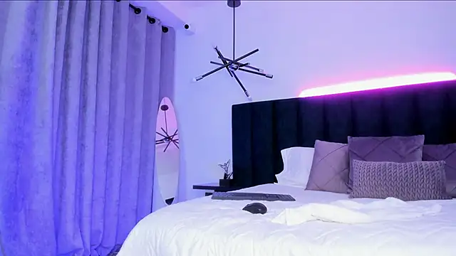 alaia7h: απευθείας συνομιλία ΧΧΧ