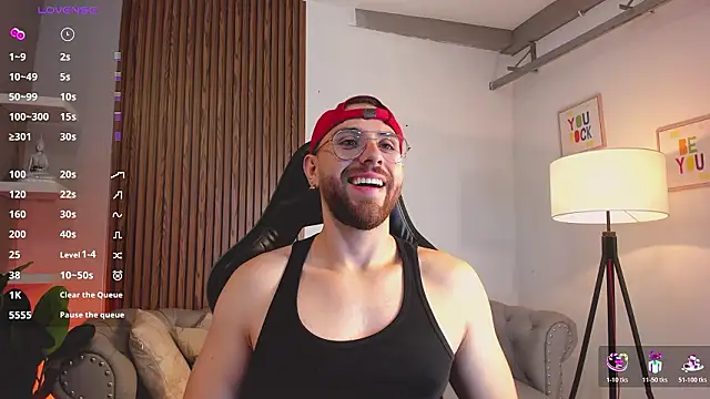 عرض كام Maximo_Wolff