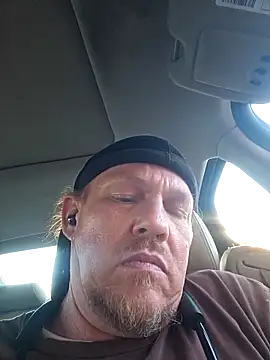 Вебкам-шоу yourMasterisBored