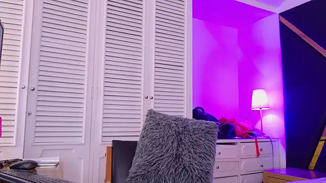 Adel_Nesbiit's Live XXX Chat