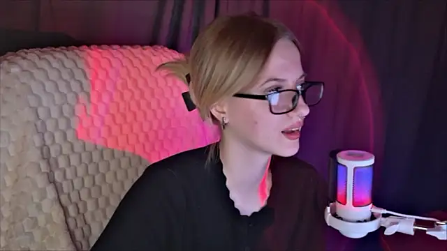 HeyAlise Live XXX-Chat