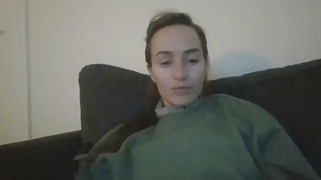 SportyBella_91 élő XXX-chatje