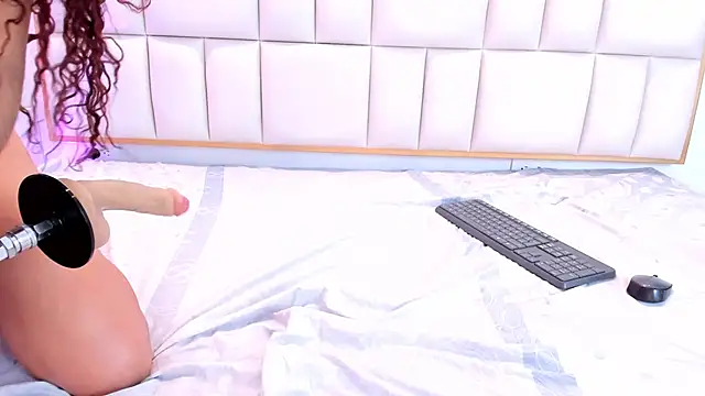 Chat XXX en directo de Violetta-foxx