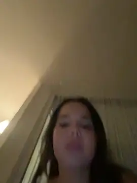 TheCinderella লাইভ XXX চ্যাট