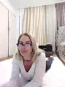 ElenabonyX Live XXX-chat