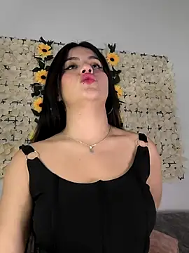 Lorenaa1's Live XXX Chat