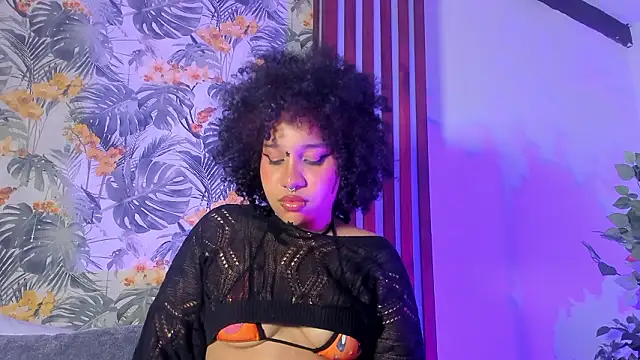 Mila_lanes' Live XXX Chat