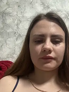 Онлайн чат XXX EliasynWoiues