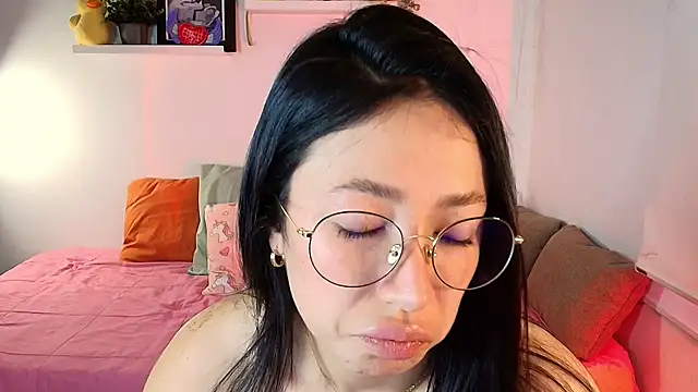 lilyy_evanss: онлайн-секс-чат