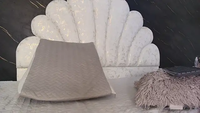 Chat +18 de kissme_luna ao vivo