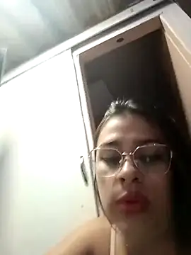 Chatroom XXX en direct de MariBelle1