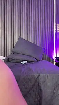 MiaPetit_ Chat XXX live