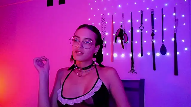 nina_kink: απευθείας συνομιλία ΧΧΧ