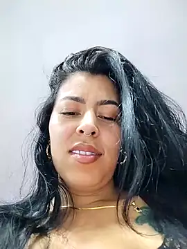 Luianna's Live XXX Chat