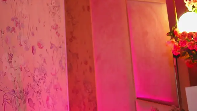 دردشة LucyLextonX الجنسية المباشرة