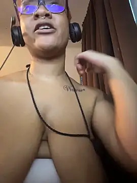 Chatroom XXX en direct de nickytheehawtie