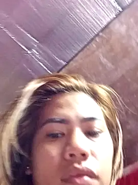 Cutie_body11 élő XXX-chatje