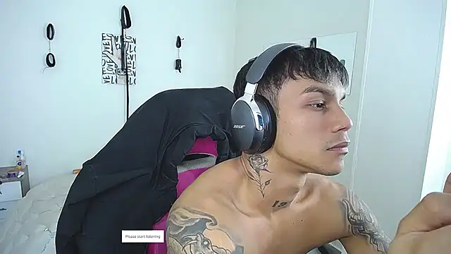 Chat XXX en directo de Leonard_Price