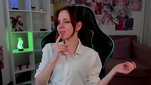 FreyaVey Chat XXX in diretta