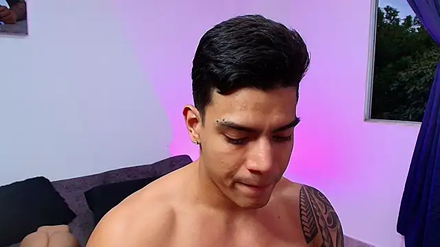 Онлайн чат XXX BrayaanFit