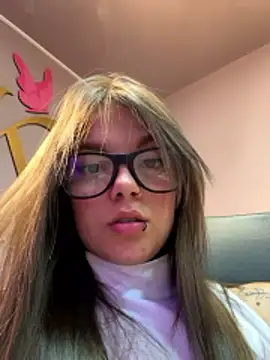 AmmyJones_'s Live XXX Chat