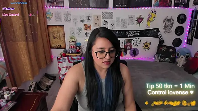 Cherry_blush_ Adlı Modelin Canlı XXX Sohbeti