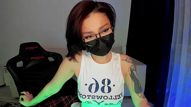 DeferentUproar 现场XXX聊天