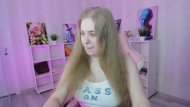 Czat XXX na żywo – Megan_Violer