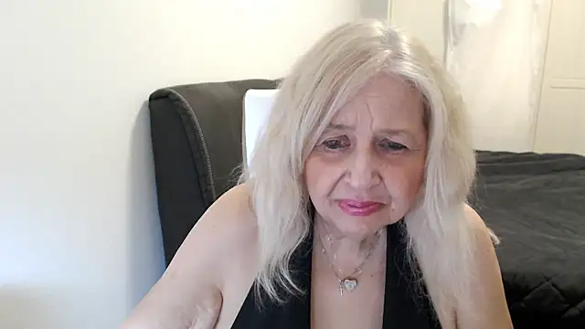 SusiLifeXXX Chat XXX live