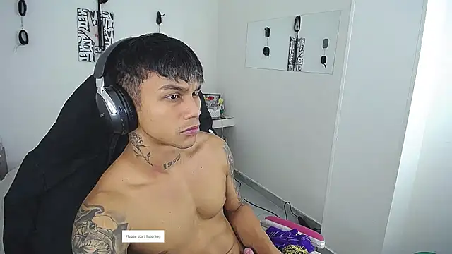 Chat XXX Live Leonard_Price