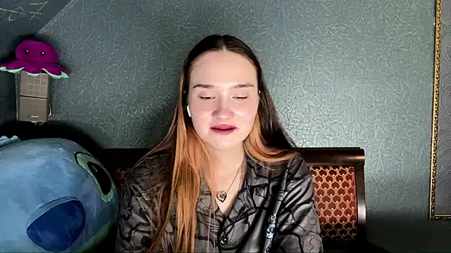 CarmelaLiebherr's Live XXX Chat