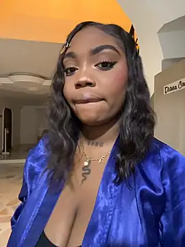 XXX chat uživo modela SarahBleer