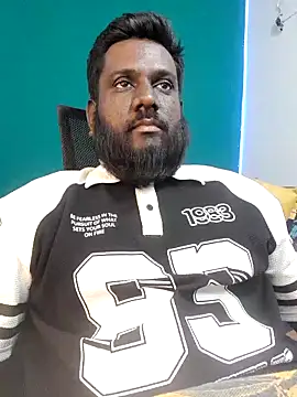 Rayansmith_ Show in webcam