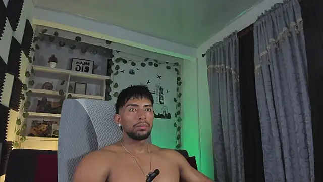 Chatroom XXX en direct de ryanboy30