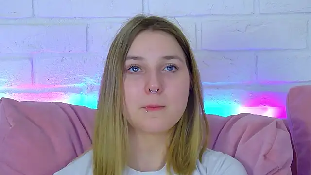 XXX chat uživo modela TinnaBurton