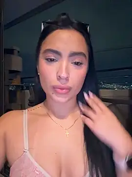 XXX chat uživo modela ValeriaTorress_