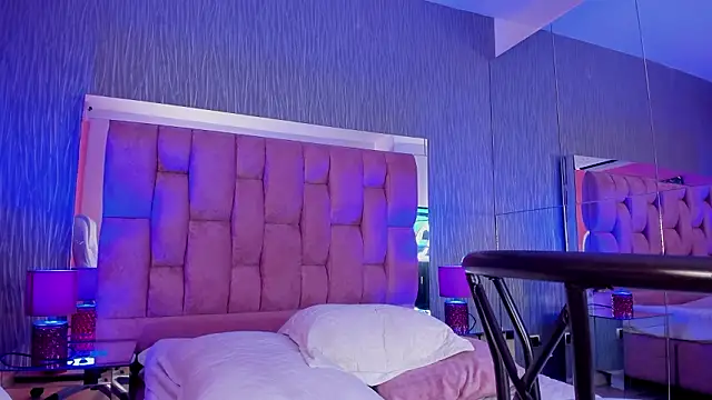 XXX chat uživo modela Lana_Prince