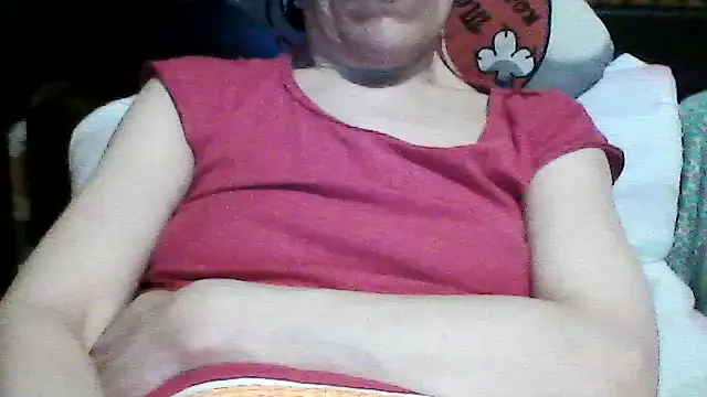 SunnyAmorre Show in webcam