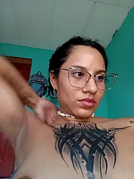 دردشة Karii-R الجنسية المباشرة