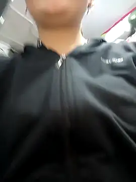 Chat XXX en directo de Vale_Saenzz