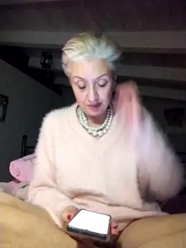 divinaerotica's Live XXX Chat