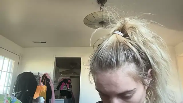 XXX chat uživo modela lanasharapovaxxx